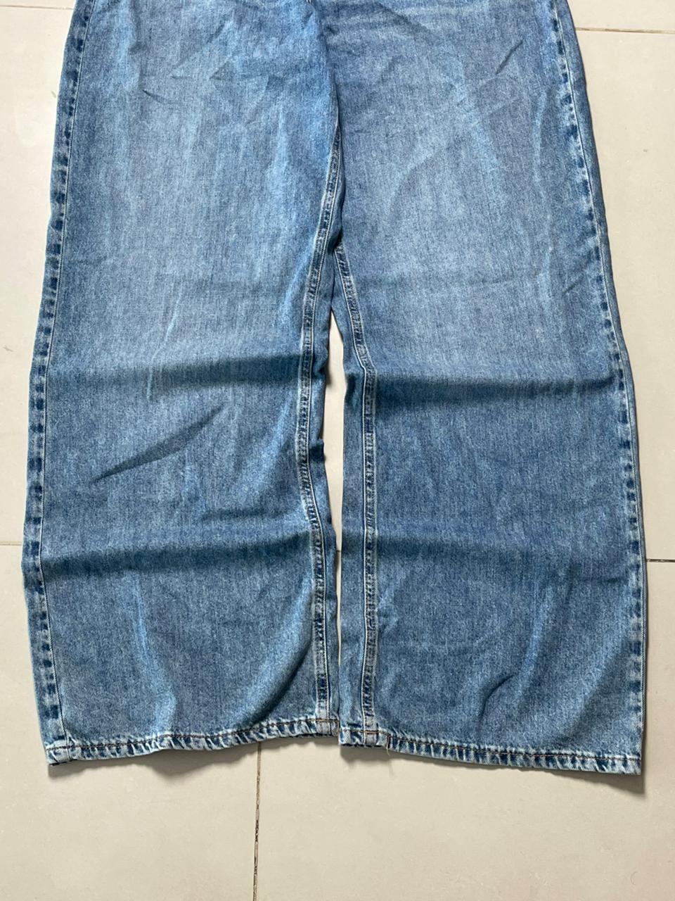 Vintage lucky brand baggy denim