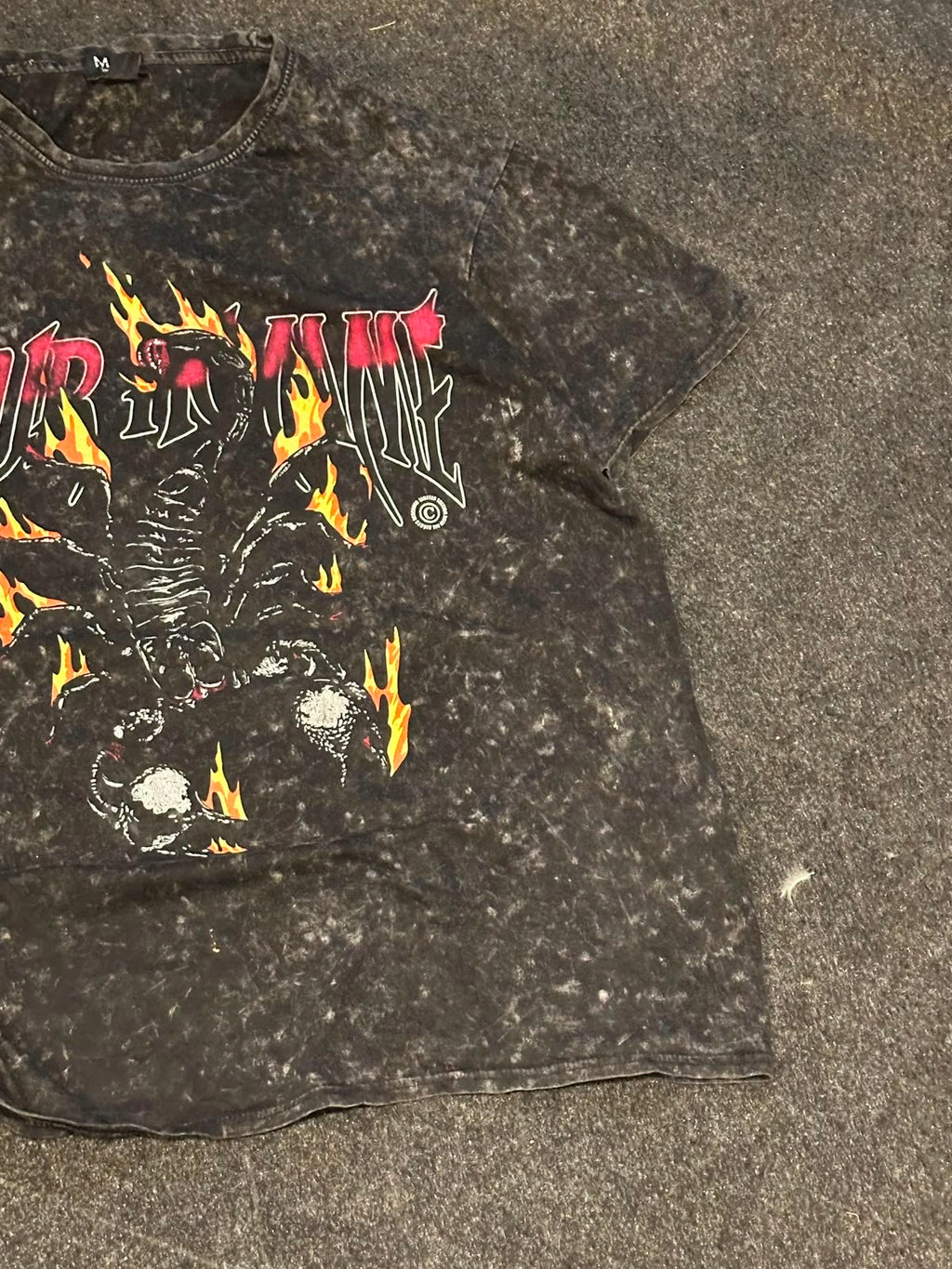 Vintage Washed Pour Tee