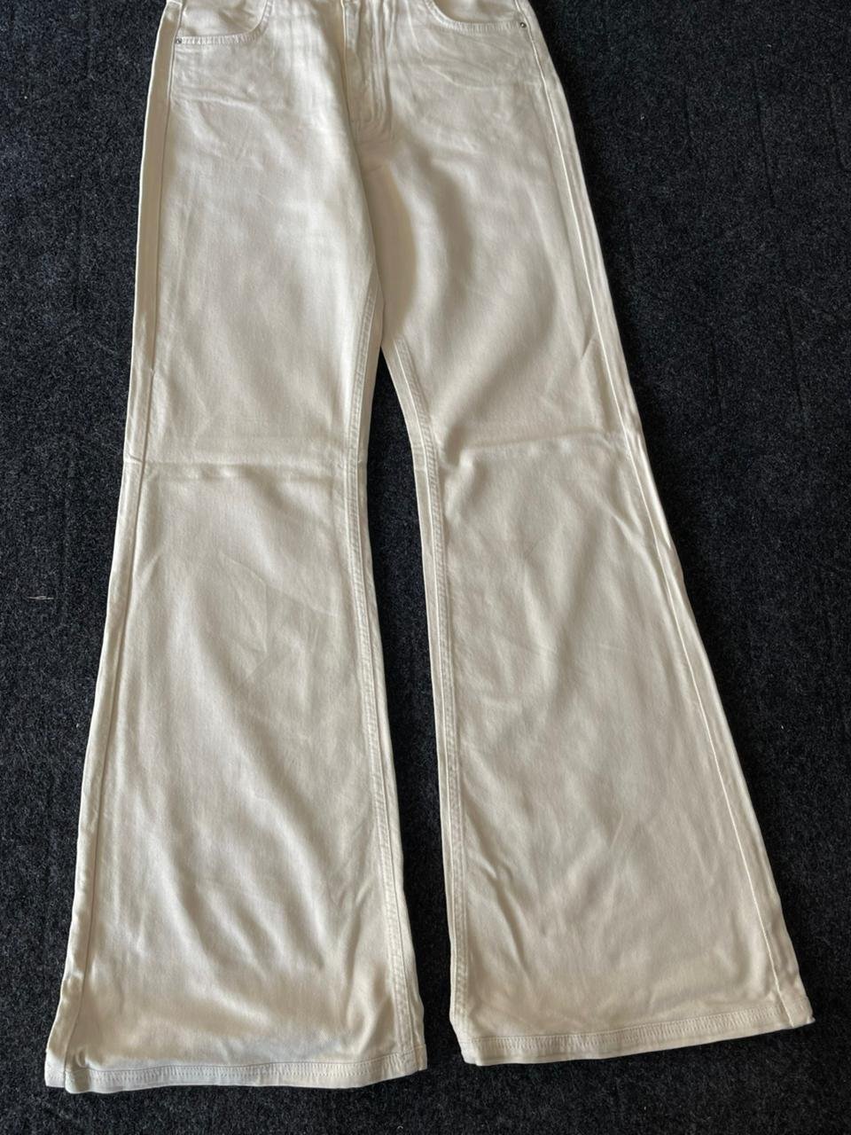Basic Ultra Flared Jeans