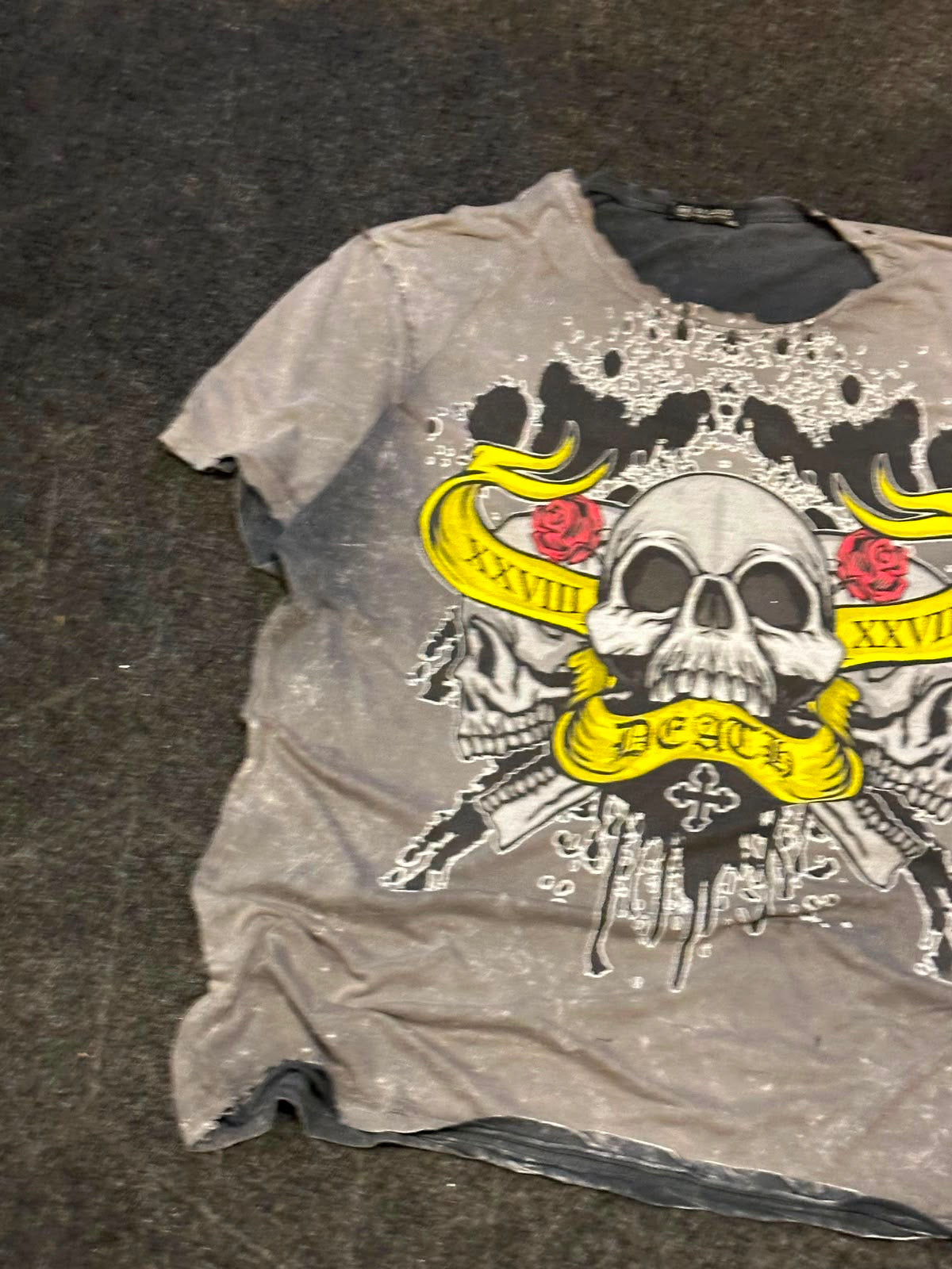 Y2k/ alt Skull Tee