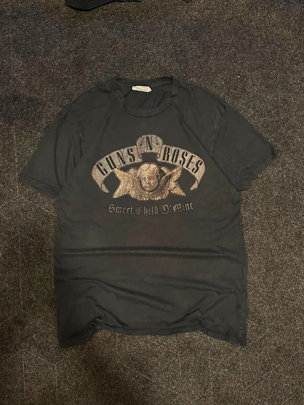 Gun & Roses Vintage Band Tee