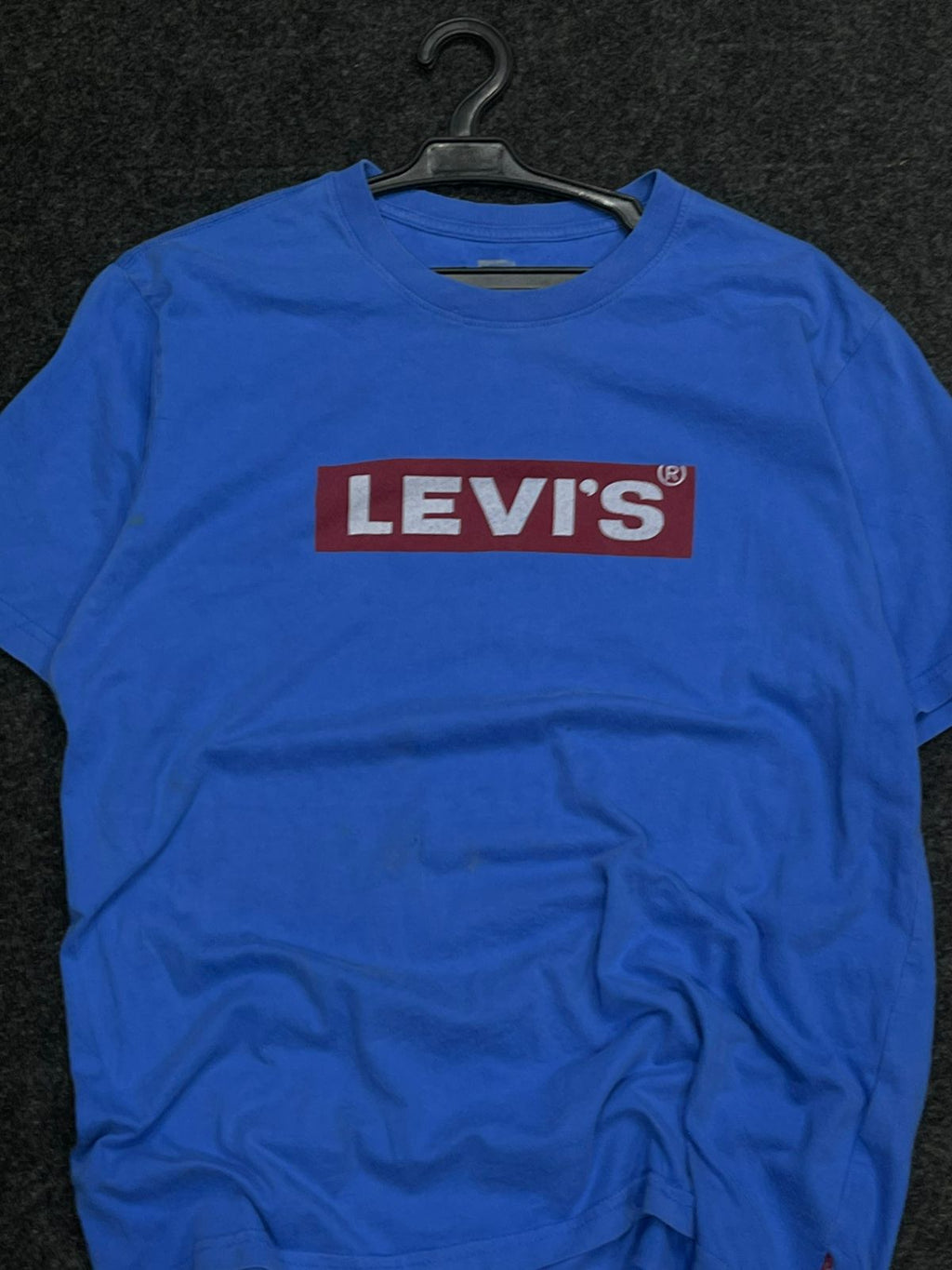 Levis Tee