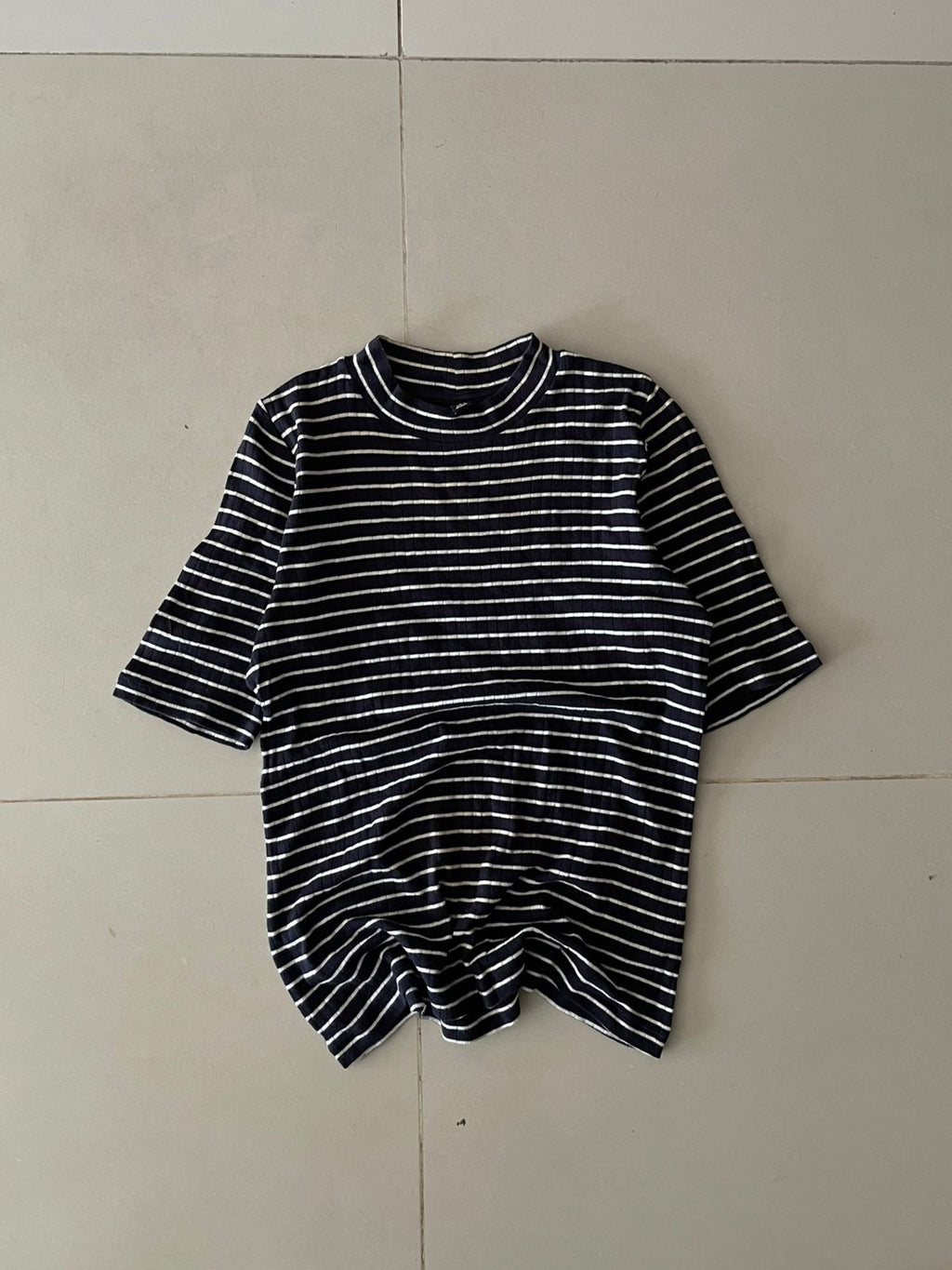 Uniqlo Knitted Fitted Stripped Tee