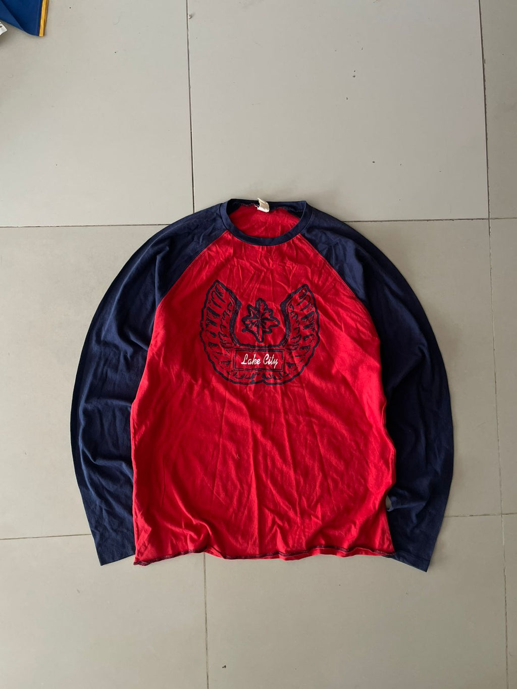 Vintage Raglan Tee